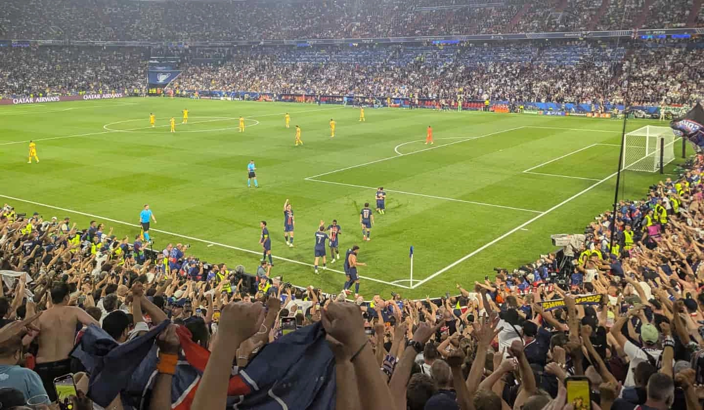 voyage football vip organisé pour les entreprises